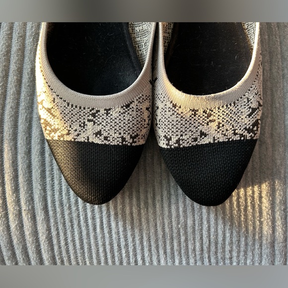 Vince Camuto Gray Cap Toe Knit Flats - Picture 7 of 9